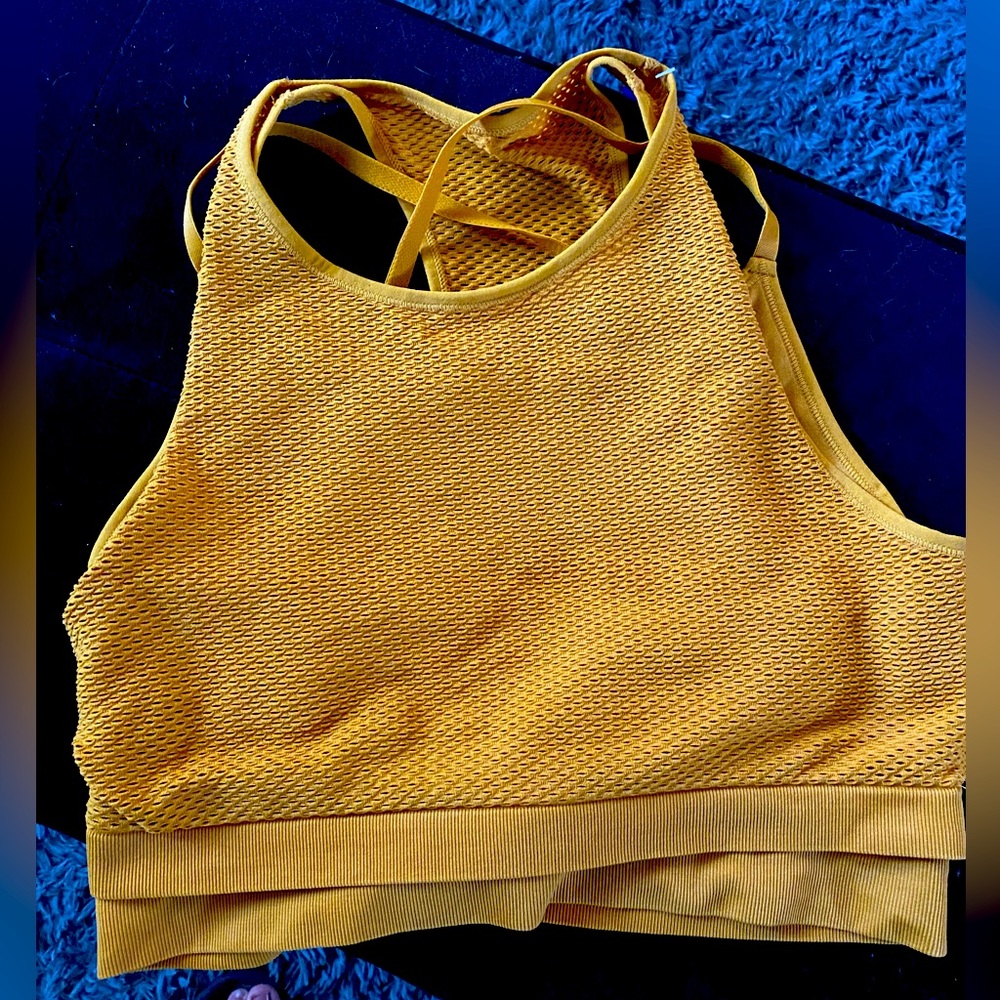 Brand new sports bra